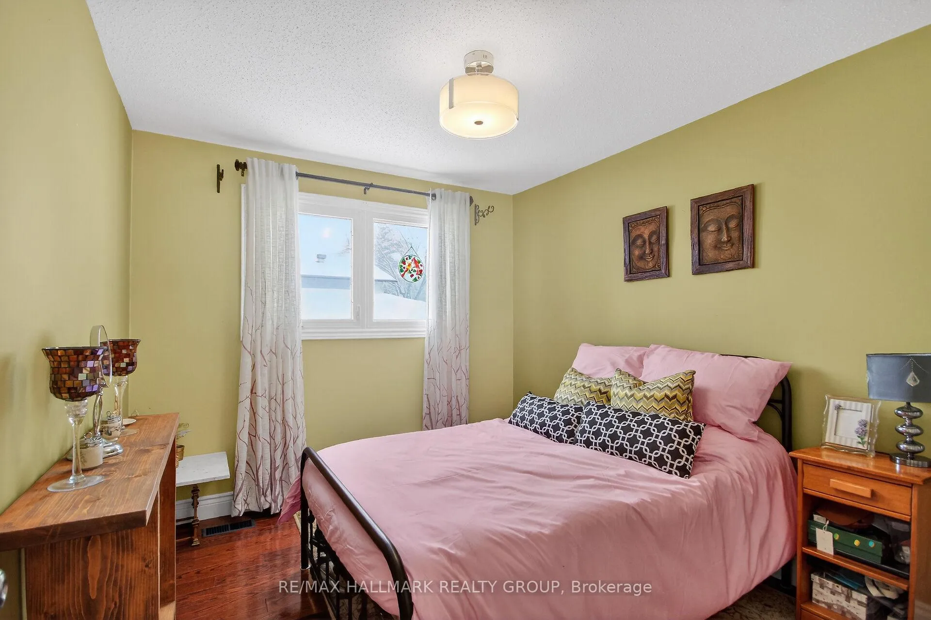 Photo 28 of 757 Garner Avenue, Ottawa, Mooneys Bay/Riverside Park — HOMEH