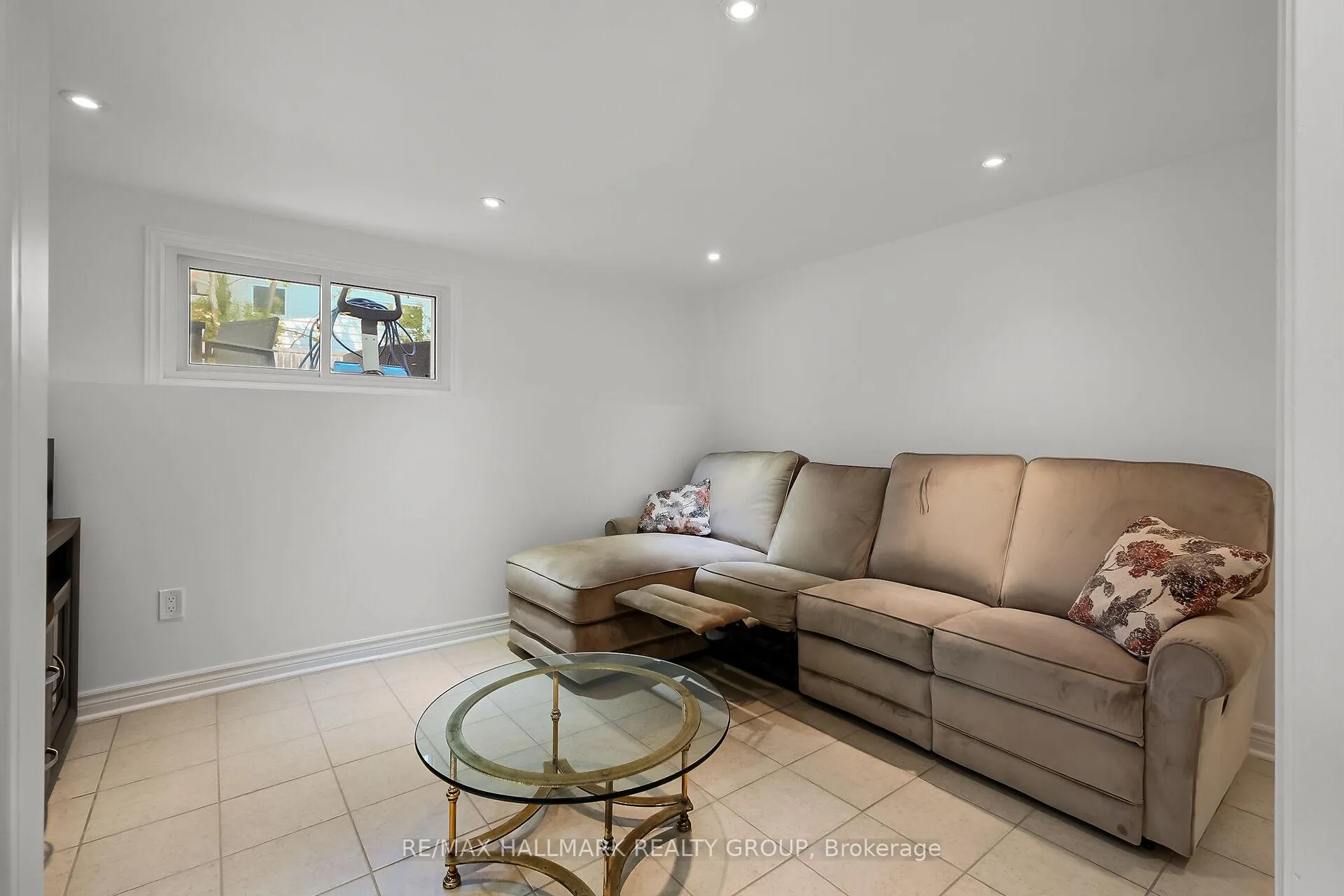 Photo 34 of 757 Garner Avenue, Ottawa, Mooneys Bay/Riverside Park — HOMEH
