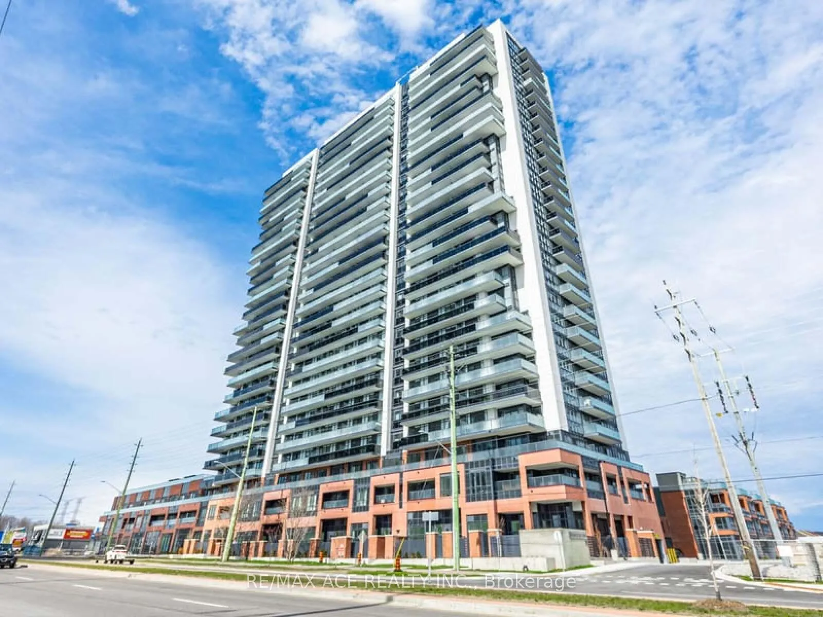 Photo 1 of Unit PH 12, 2545 Simcoe Street N, Oshawa, Windfields — HOMEH