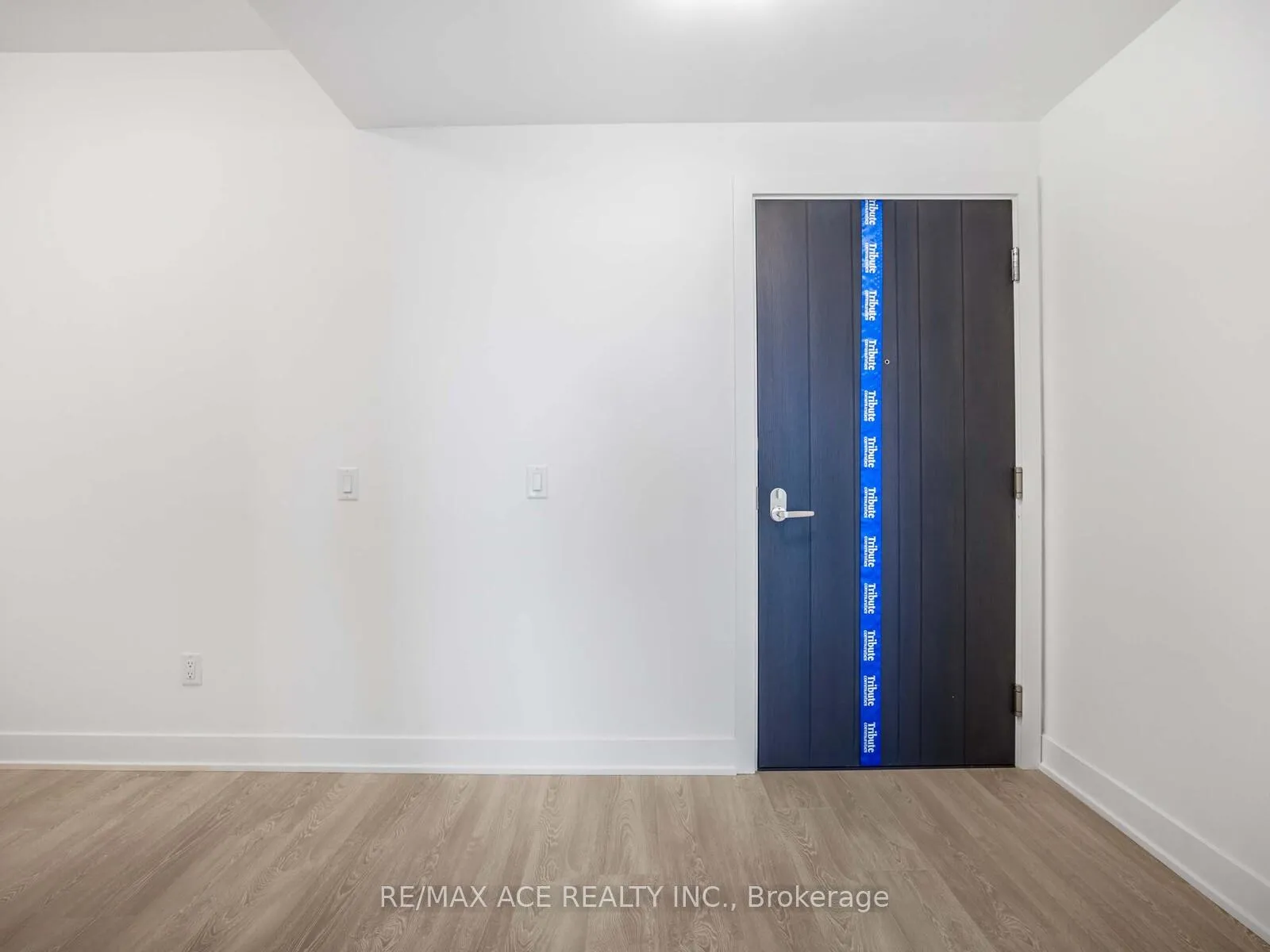 Photo 3 of Unit PH 12, 2545 Simcoe Street N, Oshawa, Windfields — HOMEH