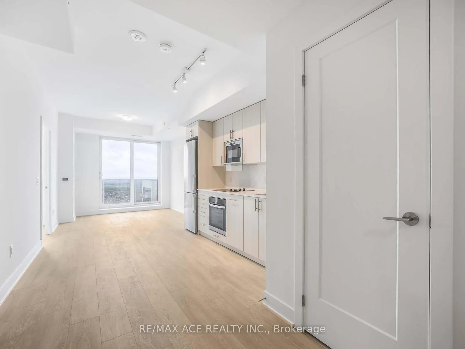 Photo 6 of Unit PH 12, 2545 Simcoe Street N, Oshawa, Windfields — HOMEH