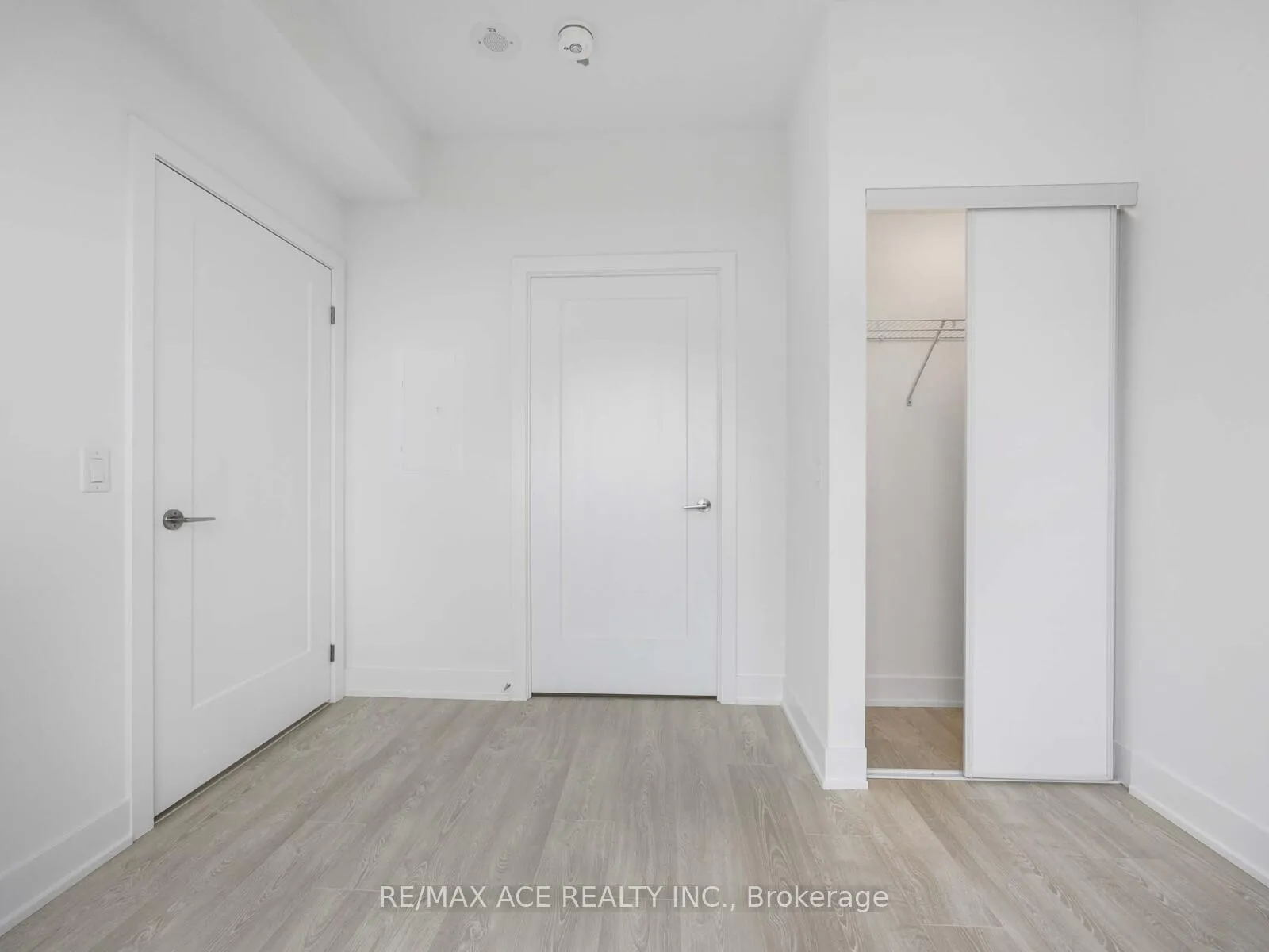 Photo 19 of Unit PH 12, 2545 Simcoe Street N, Oshawa, Windfields — HOMEH