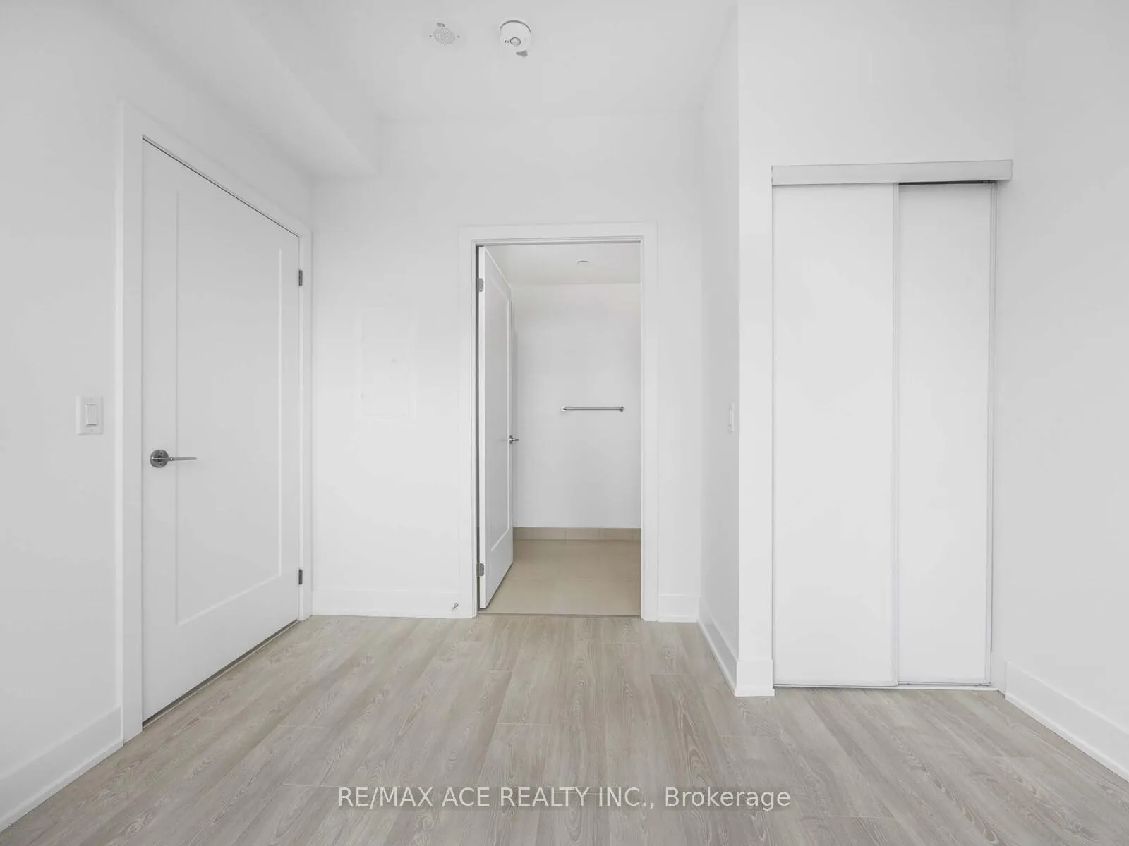 Photo 20 of Unit PH 12, 2545 Simcoe Street N, Oshawa, Windfields — HOMEH