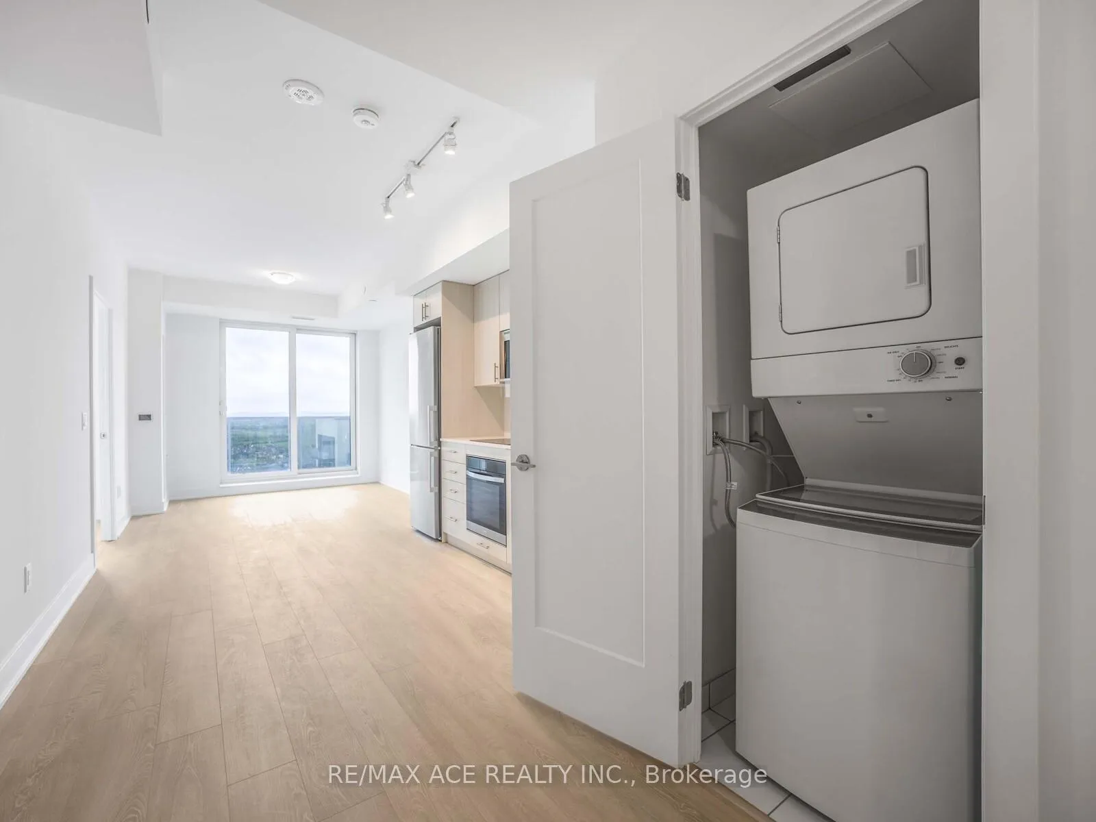 Photo 24 of Unit PH 12, 2545 Simcoe Street N, Oshawa, Windfields — HOMEH