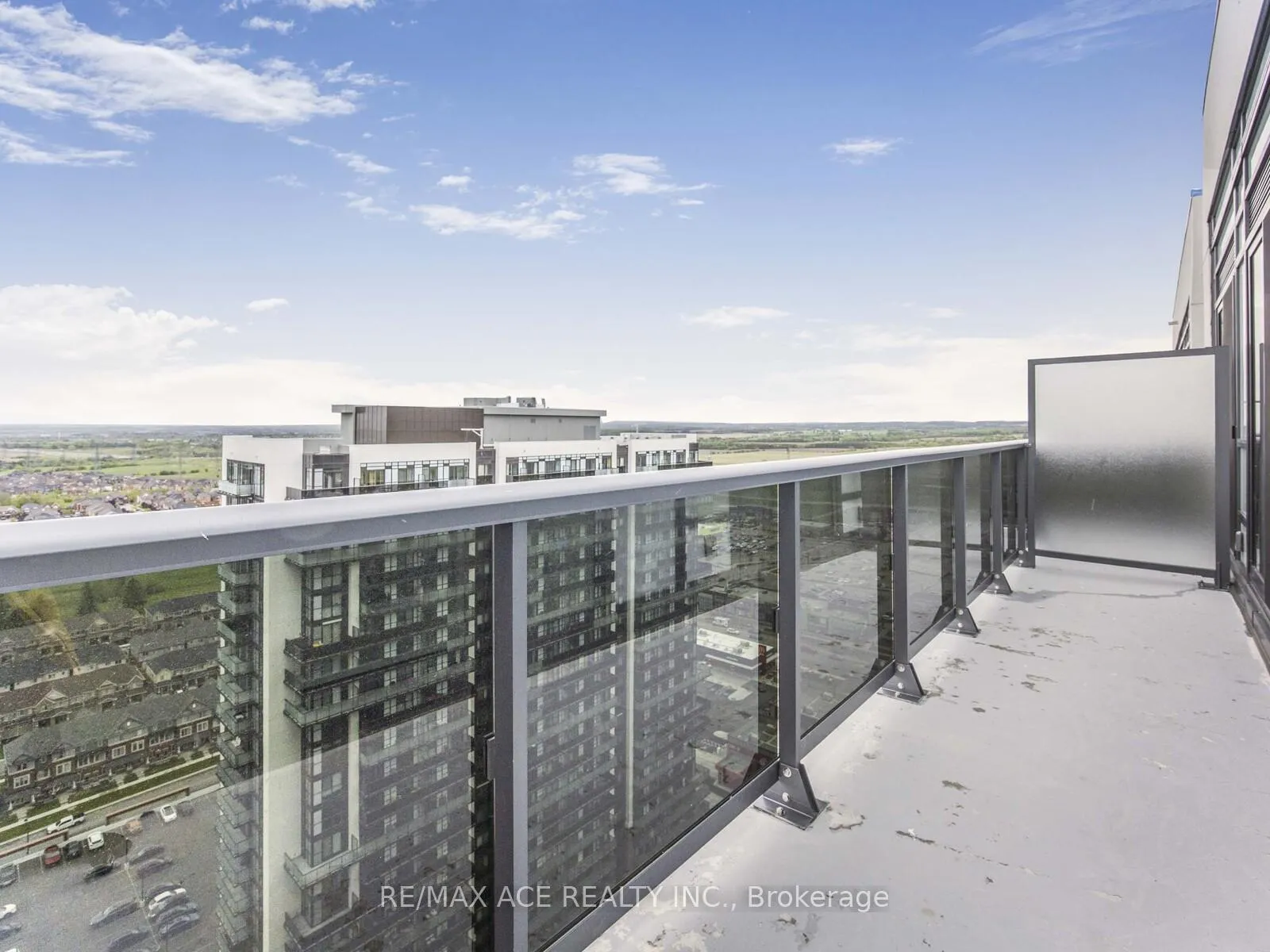 Photo 26 of Unit PH 12, 2545 Simcoe Street N, Oshawa, Windfields — HOMEH