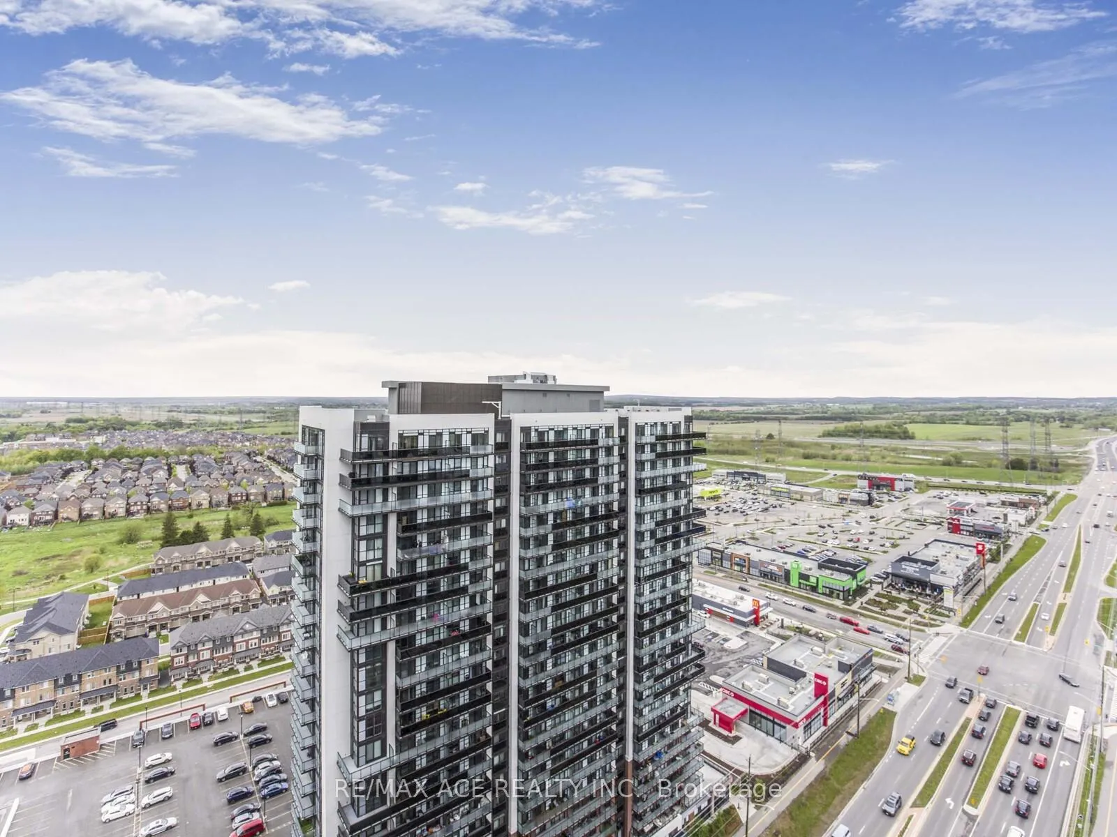 Photo 28 of Unit PH 12, 2545 Simcoe Street N, Oshawa, Windfields — HOMEH