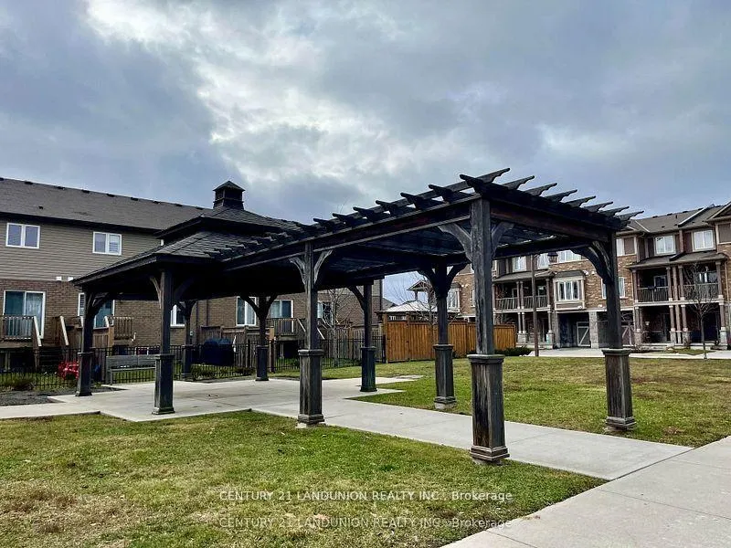 Photo 25 of 56 Bloom Crescent, Hamilton, Hannon — HOMEH