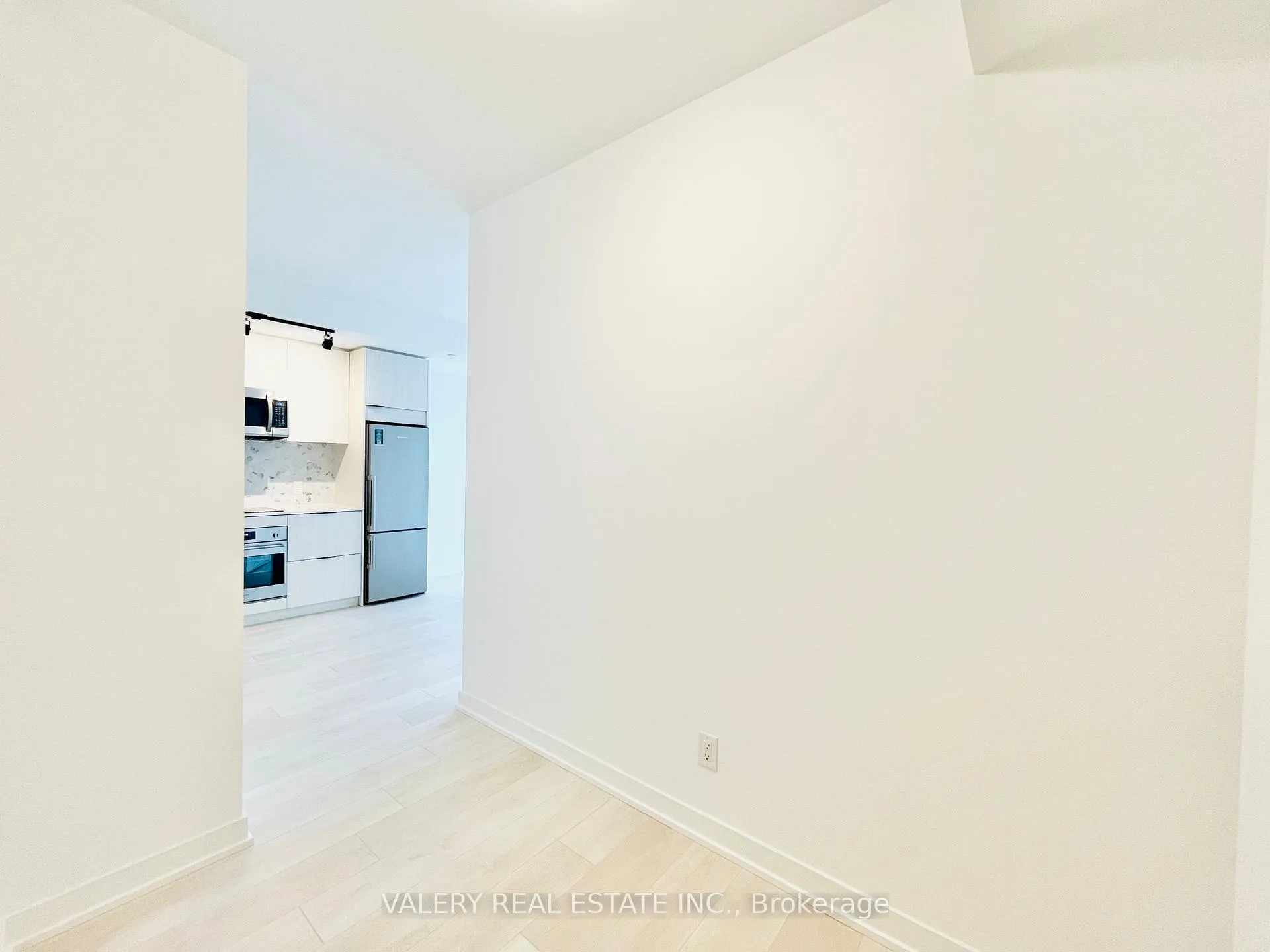 Photo 12 of 5 Defries Street, Toronto, Regent Park — HOMEH