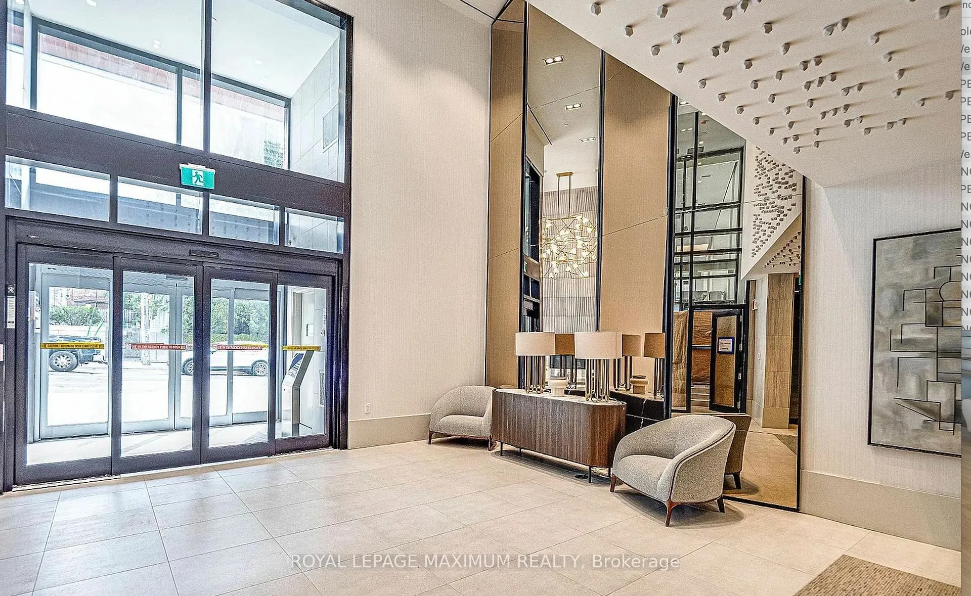 Photo 3 of Unit 201, 2020 Bathurst Street, Toronto, Humewood-Cedarvale — HOMEH