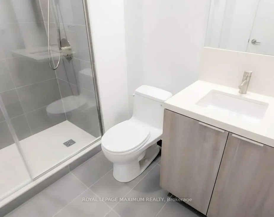 Photo 15 of Unit 201, 2020 Bathurst Street, Toronto, Humewood-Cedarvale — HOMEH