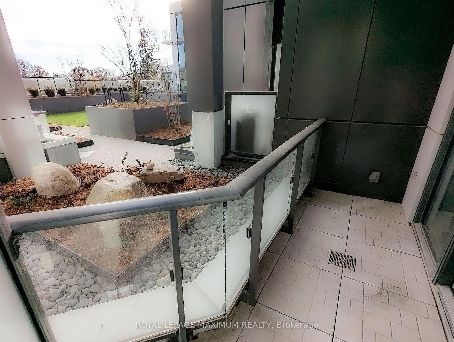 Photo 17 of Unit 201, 2020 Bathurst Street, Toronto, Humewood-Cedarvale — HOMEH