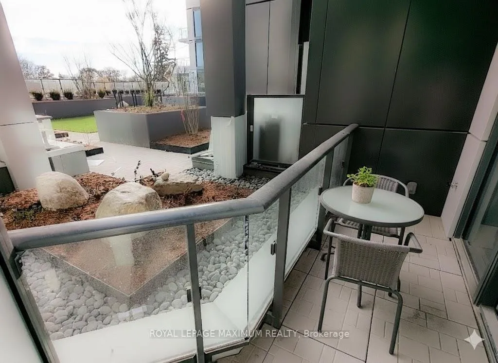 Photo 18 of Unit 201, 2020 Bathurst Street, Toronto, Humewood-Cedarvale — HOMEH