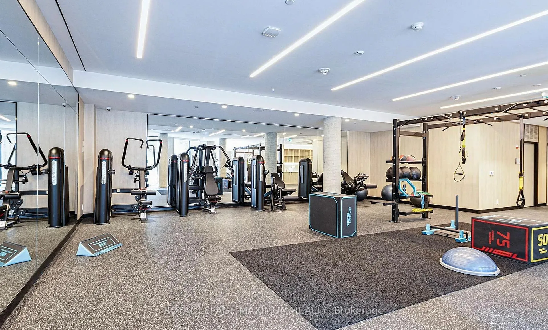 Photo 19 of Unit 201, 2020 Bathurst Street, Toronto, Humewood-Cedarvale — HOMEH