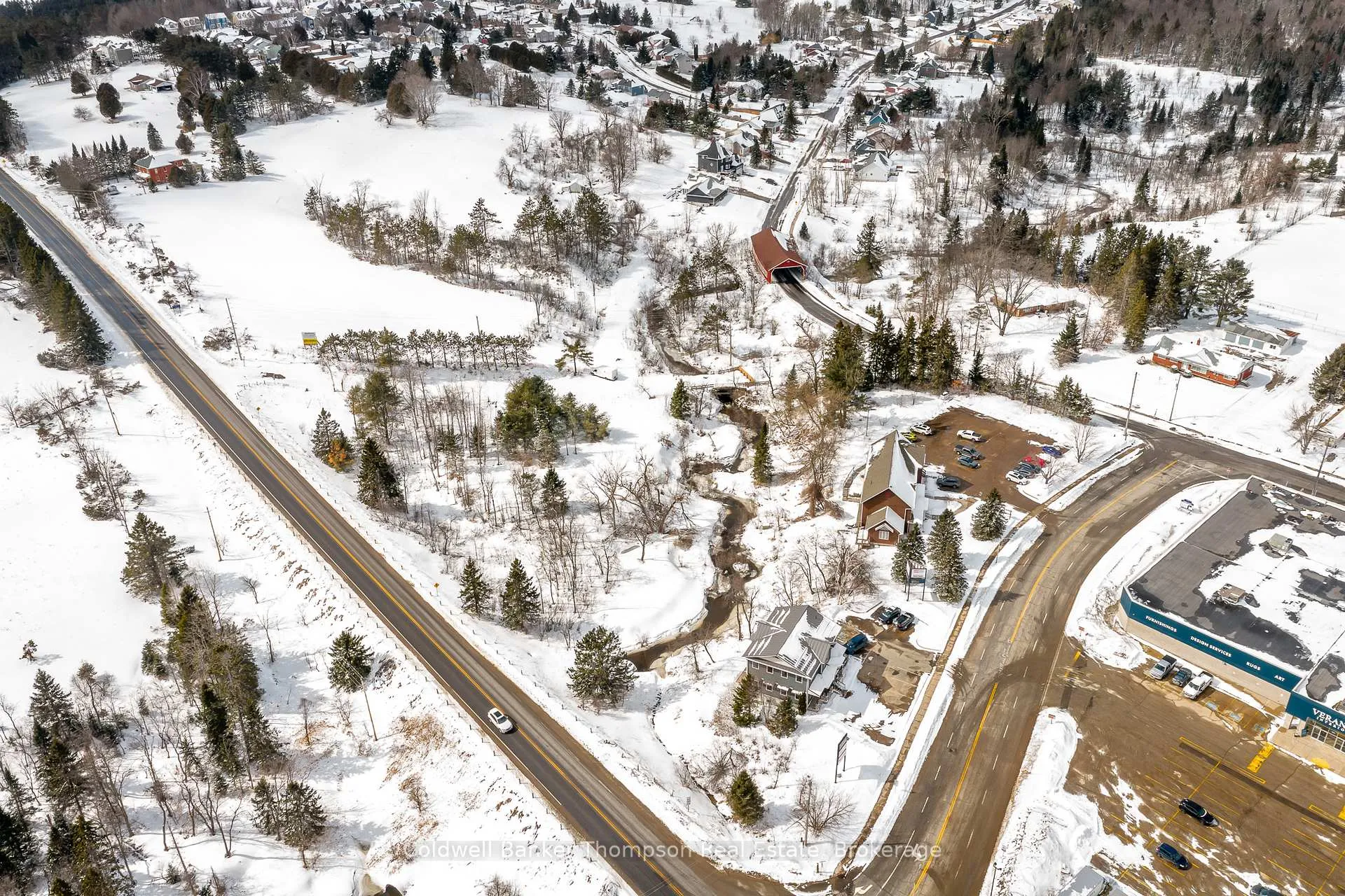 Photo 8 of 100 Balls Drive, Bracebridge, Monck (Bracebridge) — HOMEH