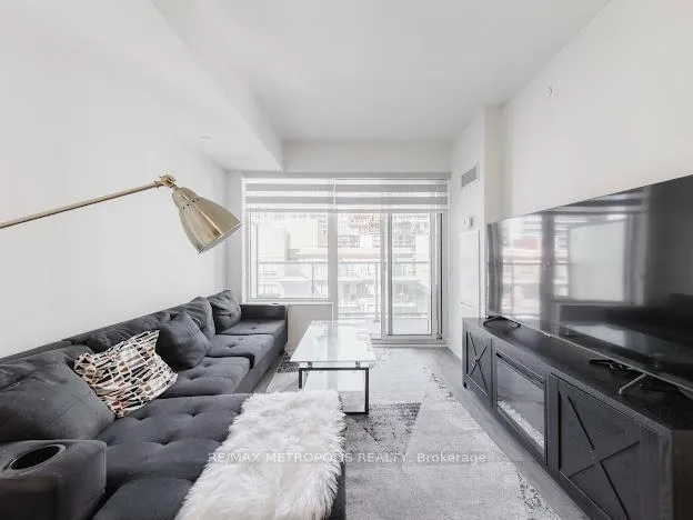 Photo 13 of Unit 711, 195 Redpath Avenue, Toronto, Mount Pleasant West — HOMEH