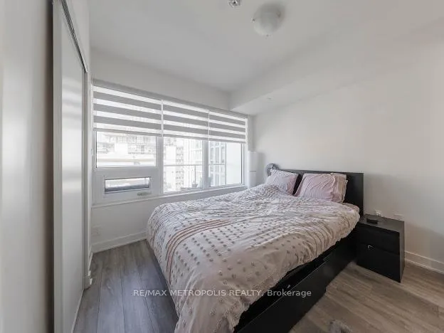 Photo 14 of Unit 711, 195 Redpath Avenue, Toronto, Mount Pleasant West — HOMEH