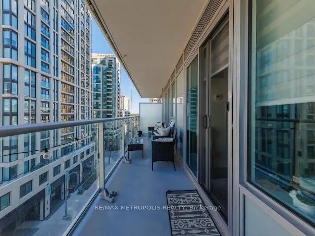 Photo 19 of Unit 711, 195 Redpath Avenue, Toronto, Mount Pleasant West — HOMEH