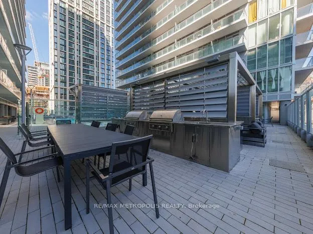 Photo 21 of Unit 711, 195 Redpath Avenue, Toronto, Mount Pleasant West — HOMEH