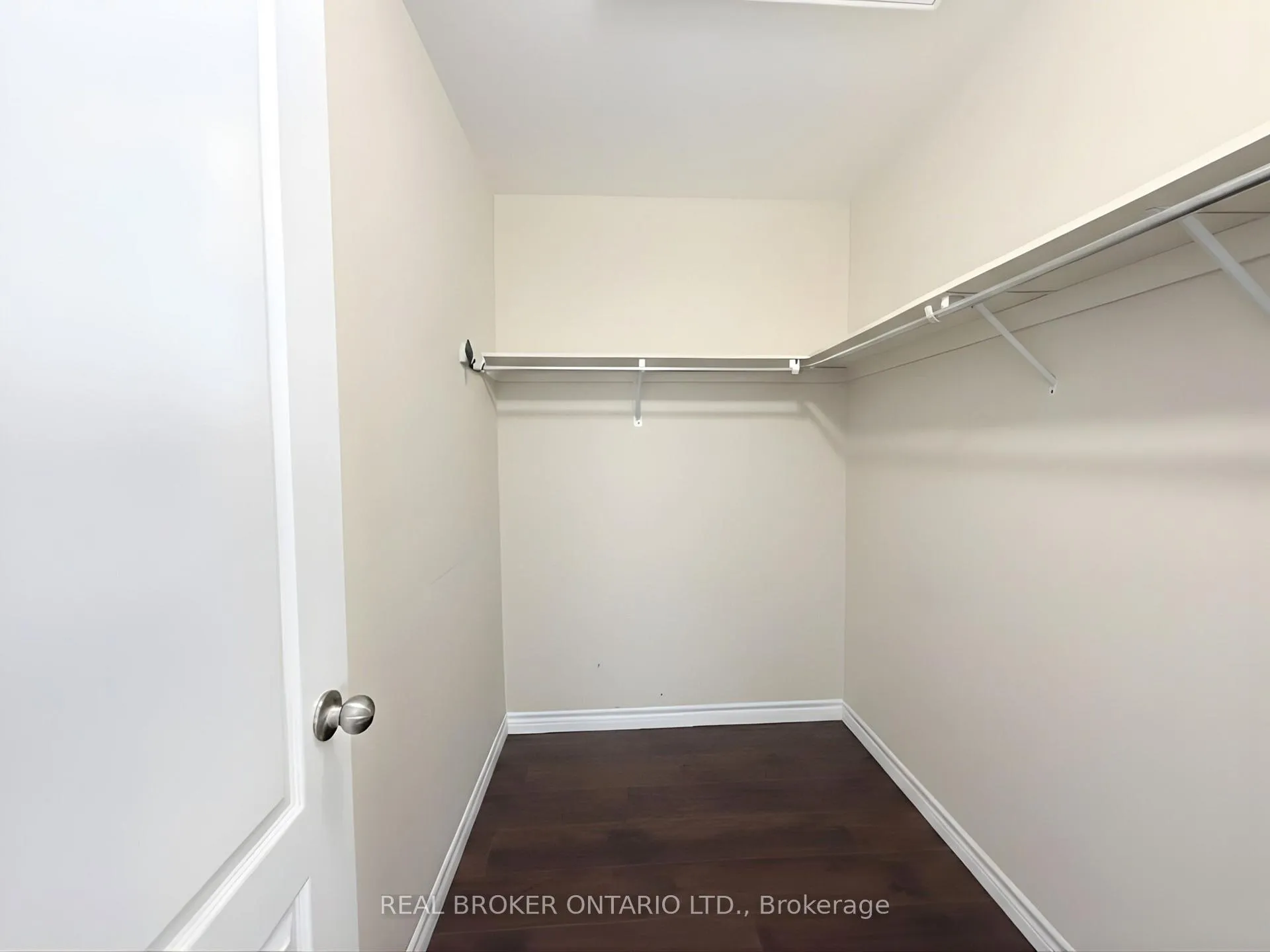 Photo 5 of Unit 9, 99 Panabaker Drive, Hamilton, Ancaster — HOMEH
