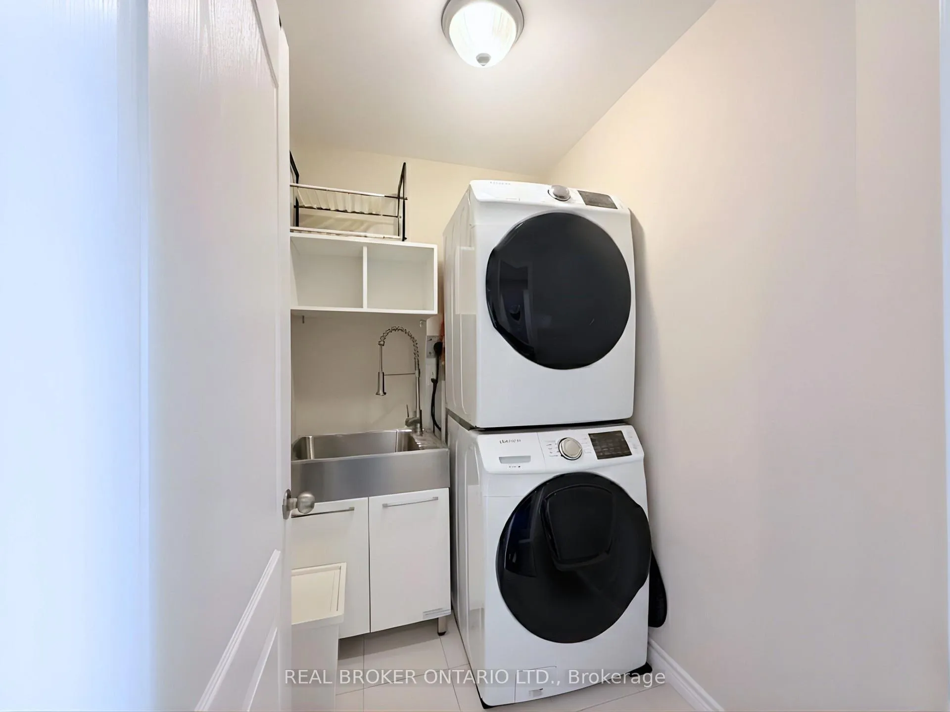 Photo 15 of Unit 9, 99 Panabaker Drive, Hamilton, Ancaster — HOMEH