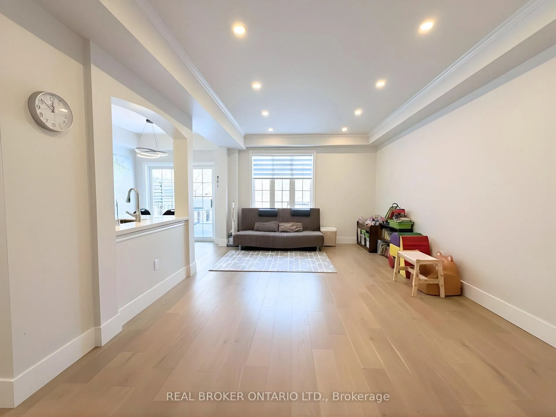 Photo 30 of Unit 9, 99 Panabaker Drive, Hamilton, Ancaster — HOMEH