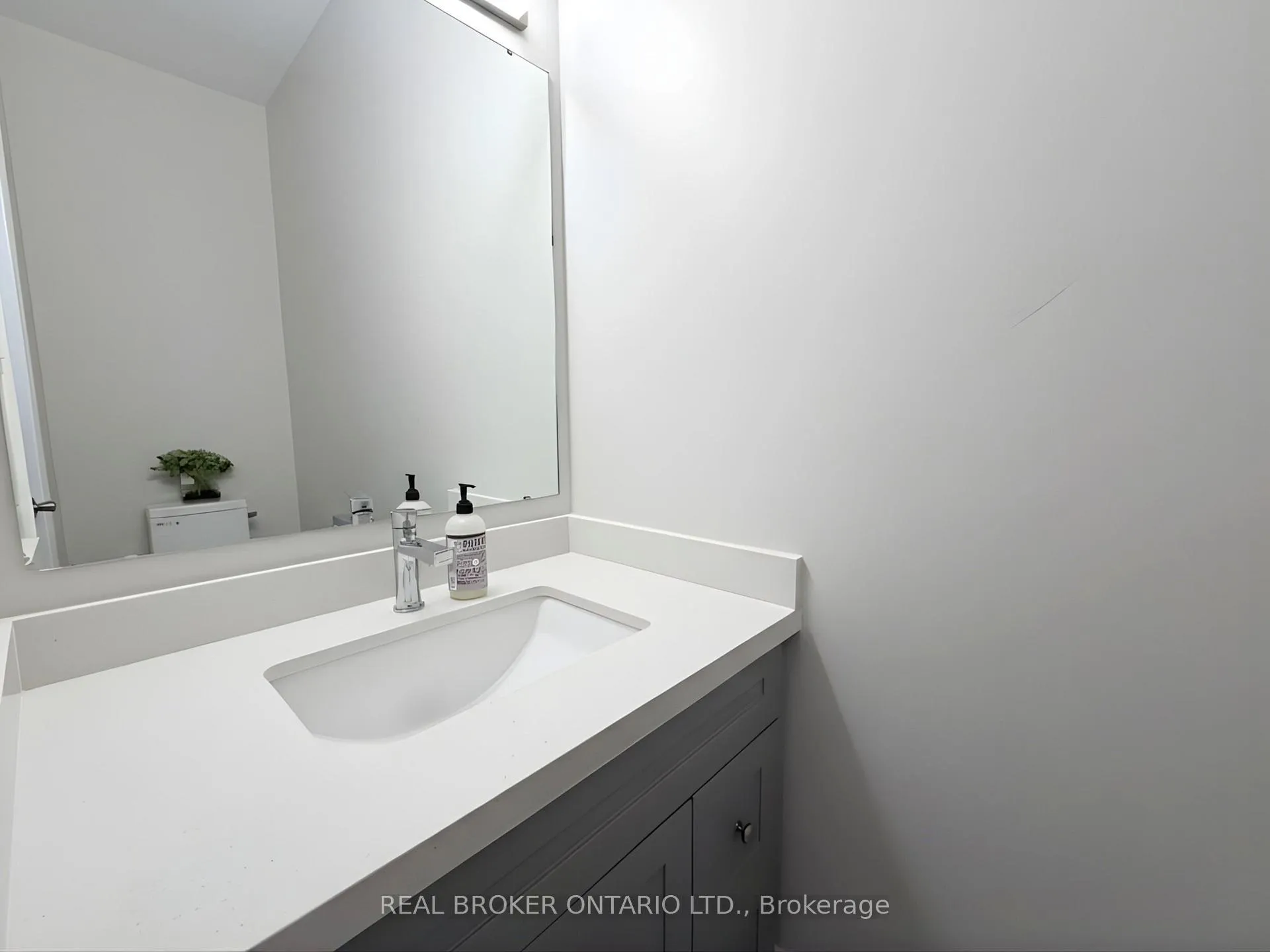 Photo 32 of Unit 9, 99 Panabaker Drive, Hamilton, Ancaster — HOMEH