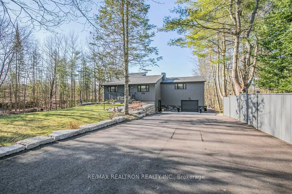 Photo 2 of 5145 Severn Pines Crescent, Severn, Rural Severn — HOMEH