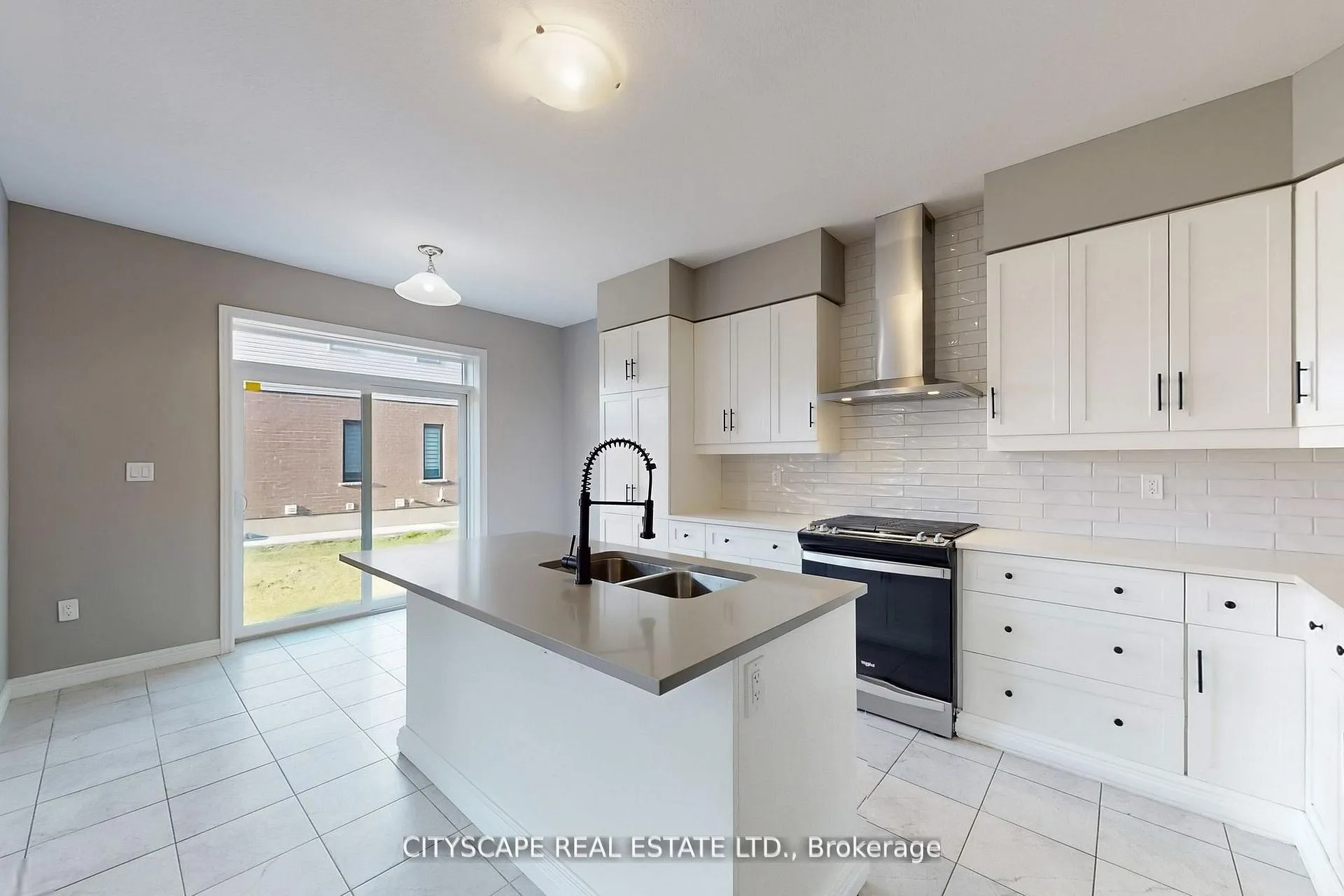 Photo 9 of 100 Tartan Avenue, Kitchener — HOMEH