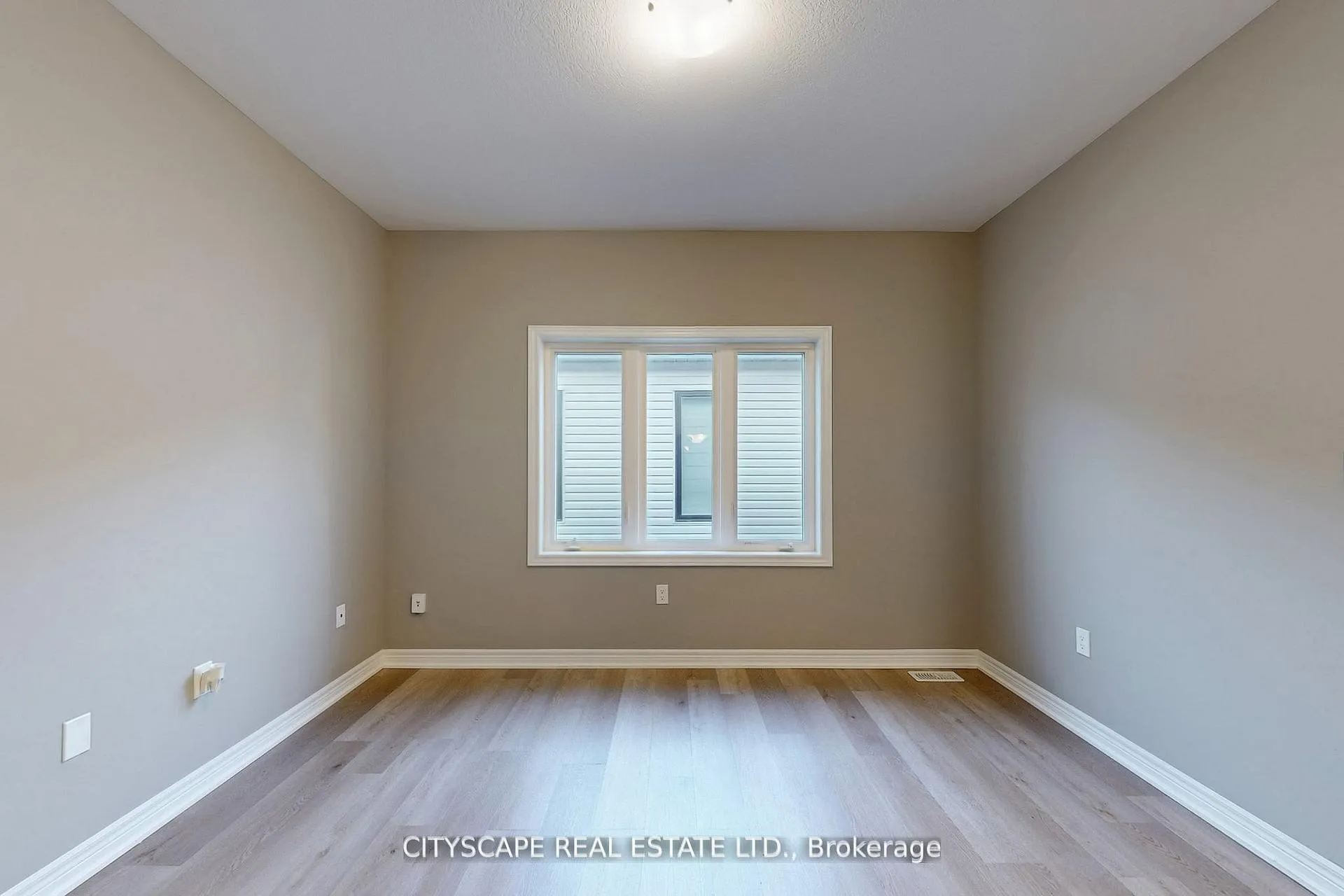 Photo 23 of 100 Tartan Avenue, Kitchener — HOMEH
