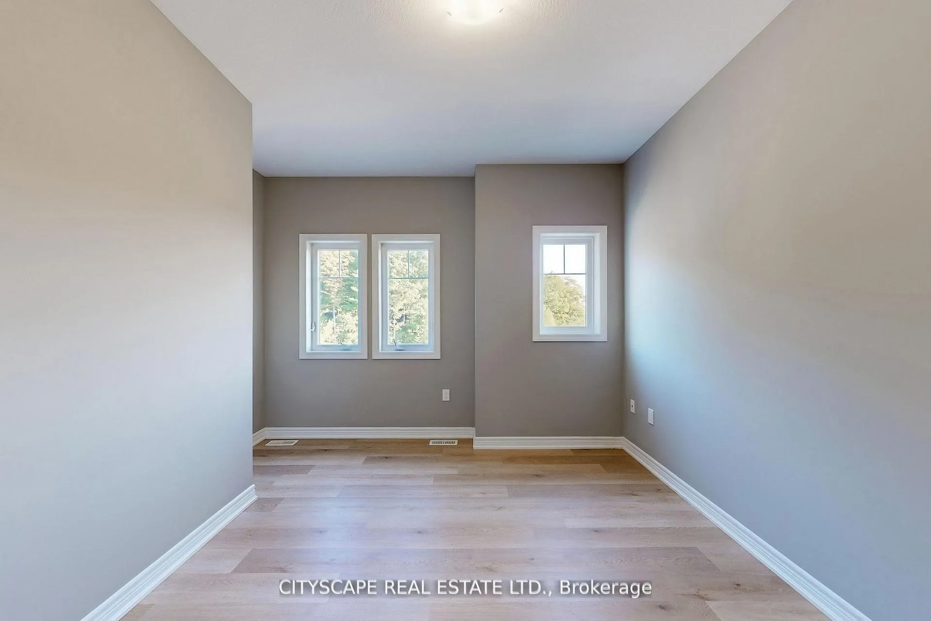 Photo 34 of 100 Tartan Avenue, Kitchener — HOMEH
