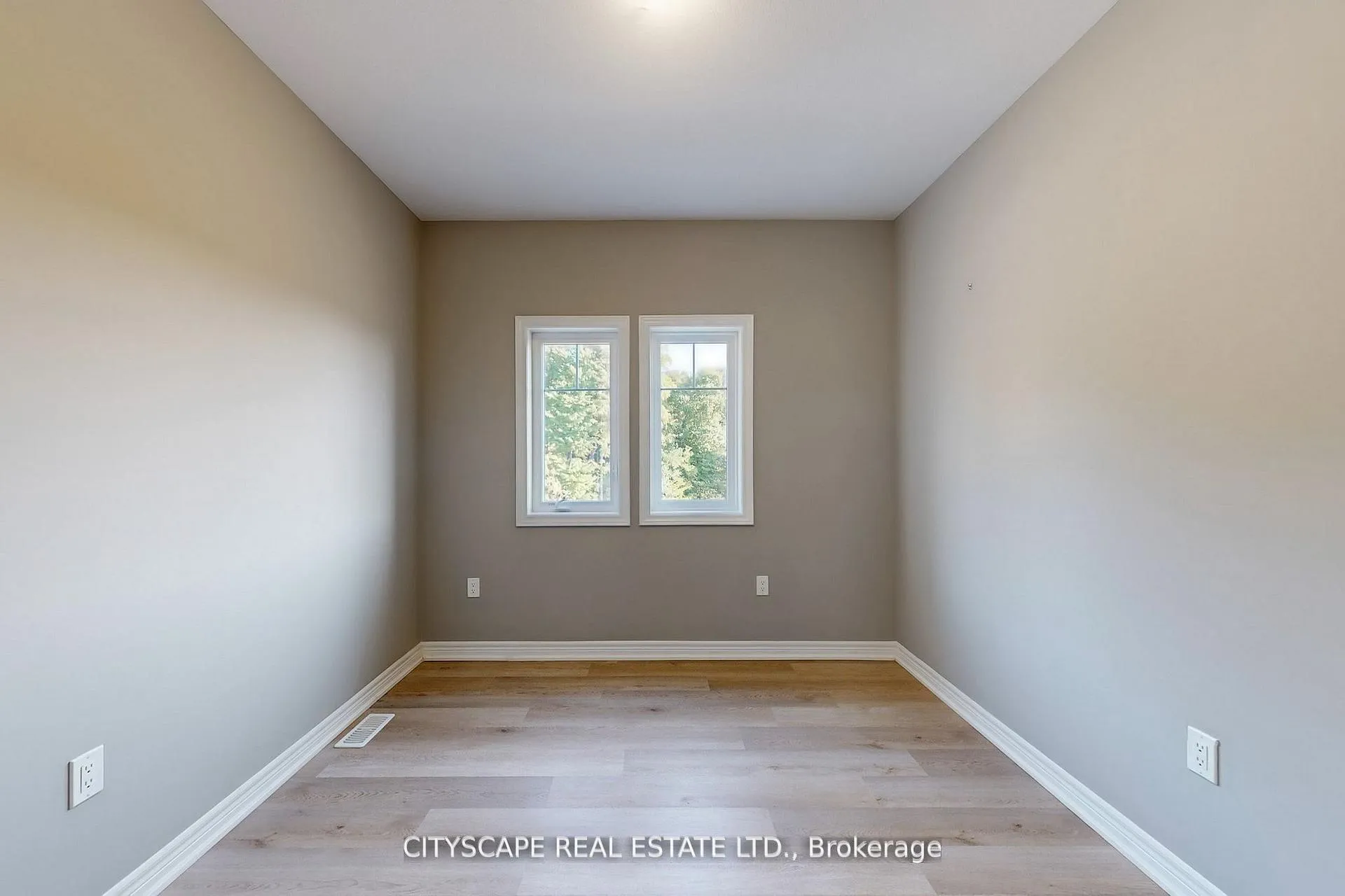 Photo 39 of 100 Tartan Avenue, Kitchener — HOMEH