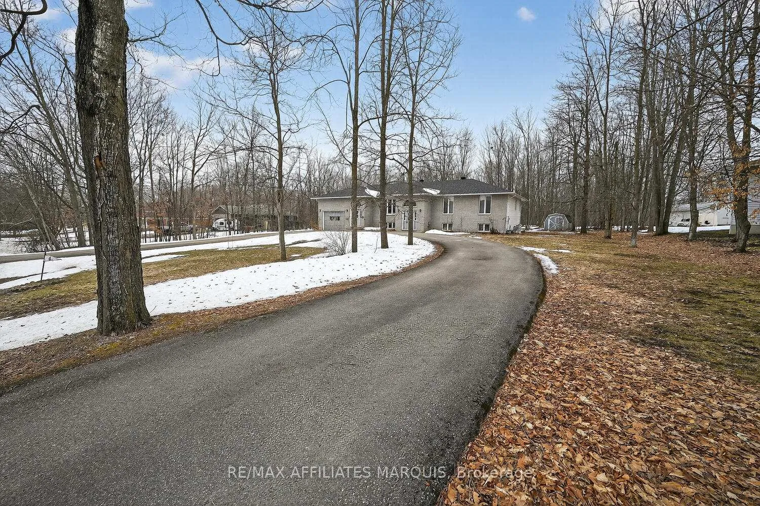 Photo 3 of 4 South Point Drive, Rideau Lakes, Rideau Lakes (South Elmsley) Twp — HOMEH