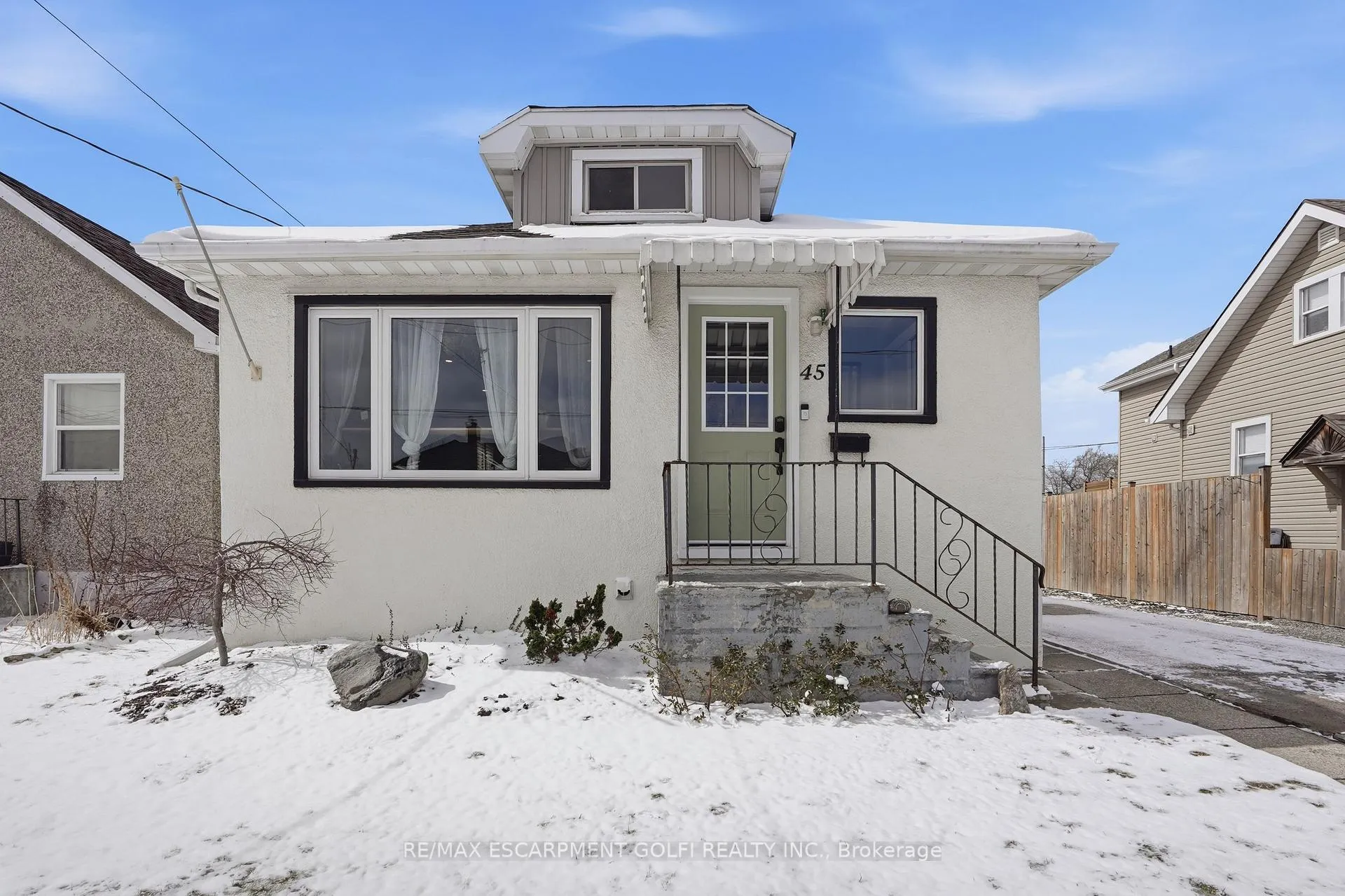 Photo 2 of 45 Battle Street, Thorold, Thorold Downtown — HOMEH
