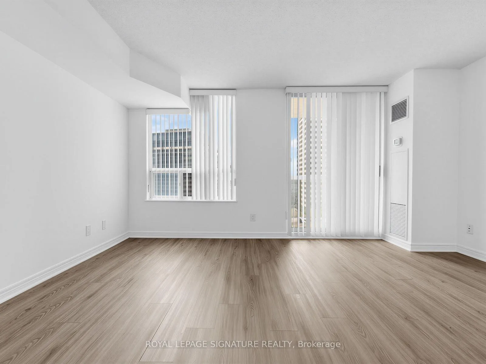 Photo 1 of Unit 1801, 43 Eglinton Avenue E, Toronto, Mount Pleasant West — HOMEH