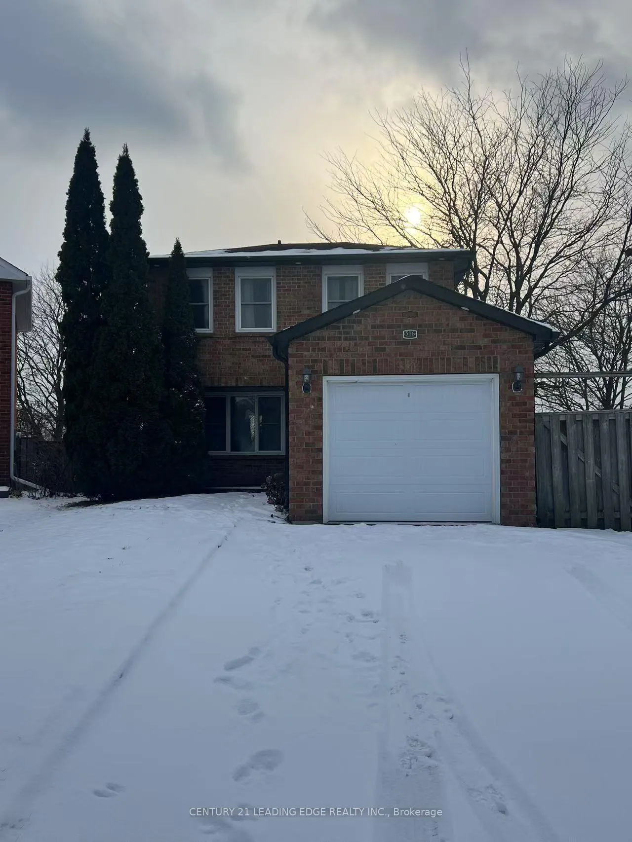 Photo 1 of 516 Alder Court, Pickering, Amberlea — HOMEH