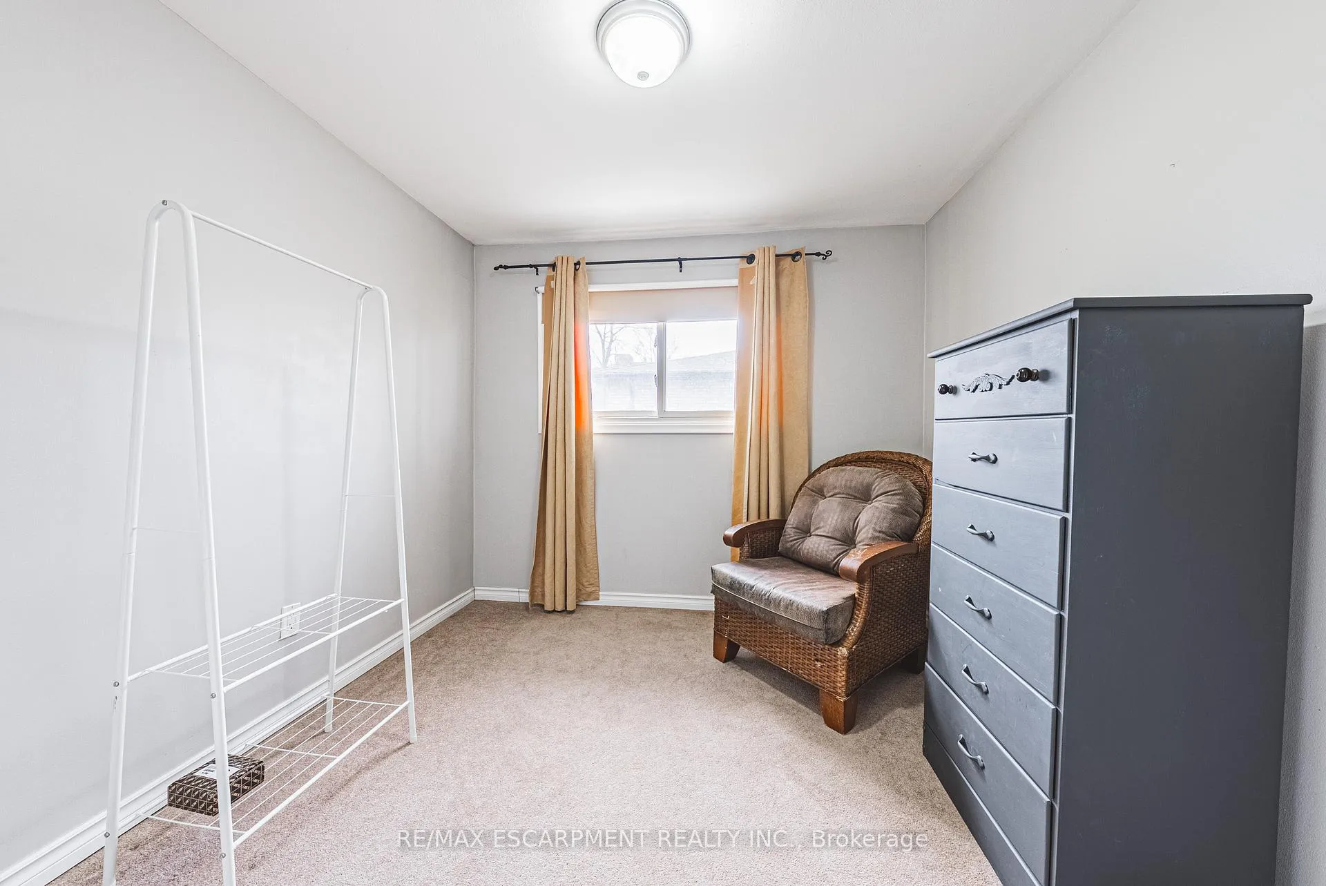 Photo 16 of 38 Glenburn Court, Hamilton, Riverdale — HOMEH