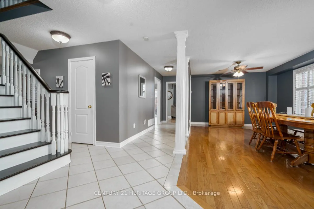 Photo 6 of 33 Silverstone Crescent, Georgina, Keswick South — HOMEH