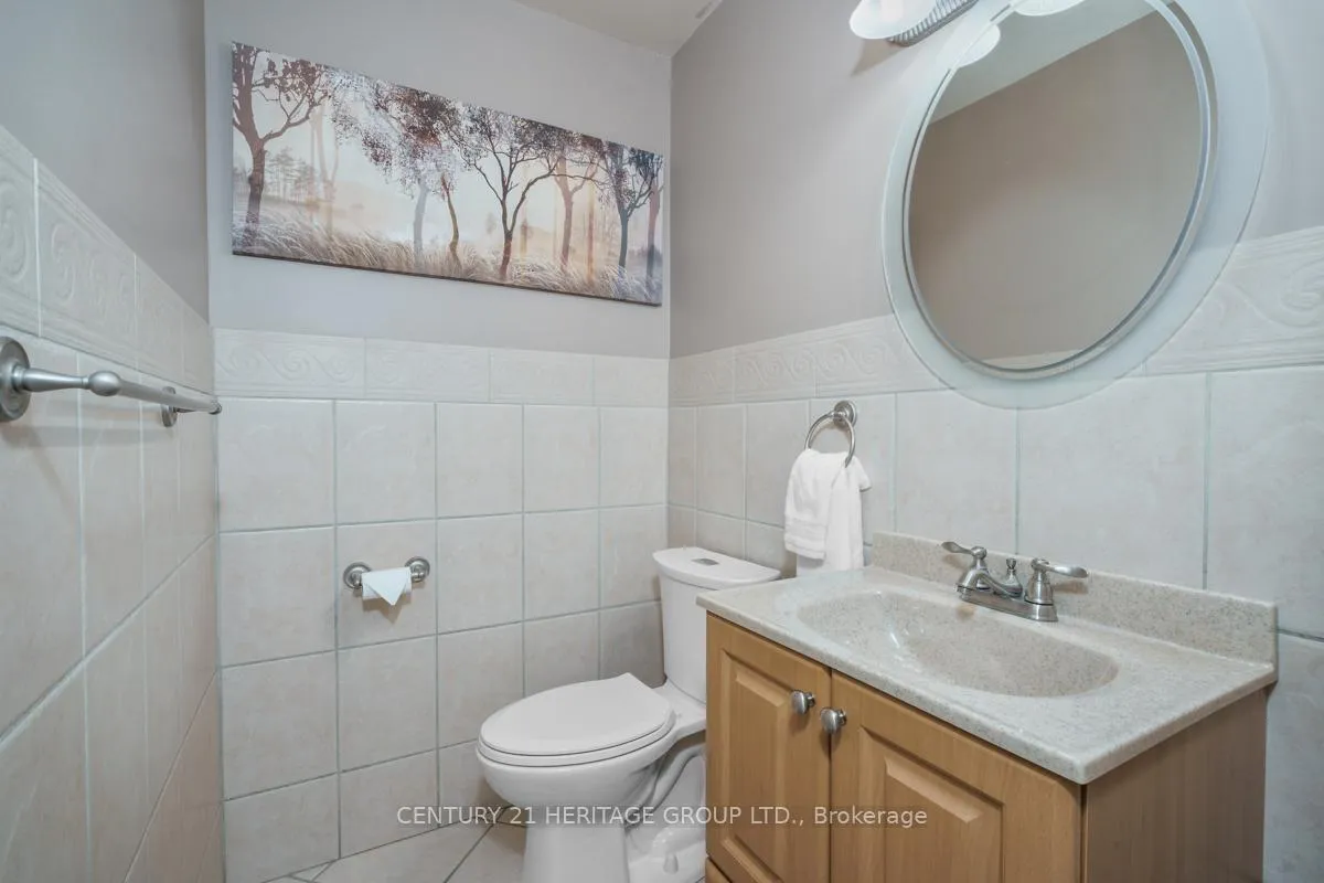 Photo 14 of 33 Silverstone Crescent, Georgina, Keswick South — HOMEH