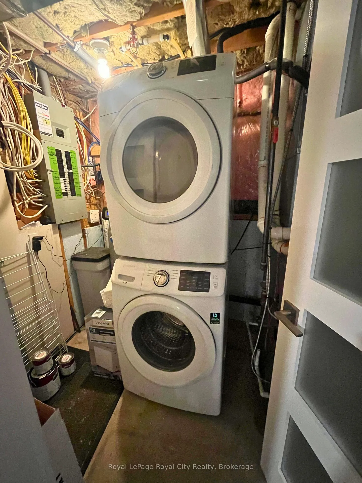 Photo 14 of Unit LOWER, 282 West Acres Drive, Guelph, Willow West/Sugarbush/West Acres — HOMEH