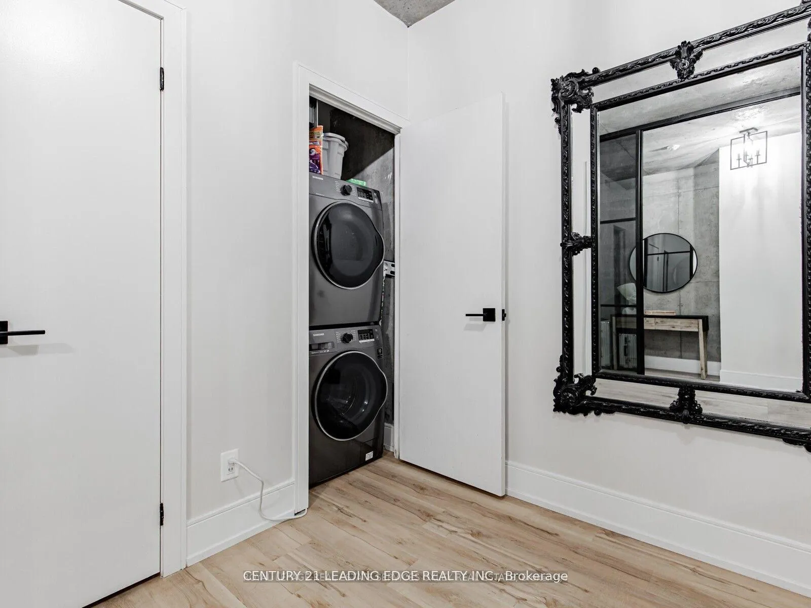Photo 10 of Unit 515, 138 Princess Street, Toronto, Moss Park — HOMEH