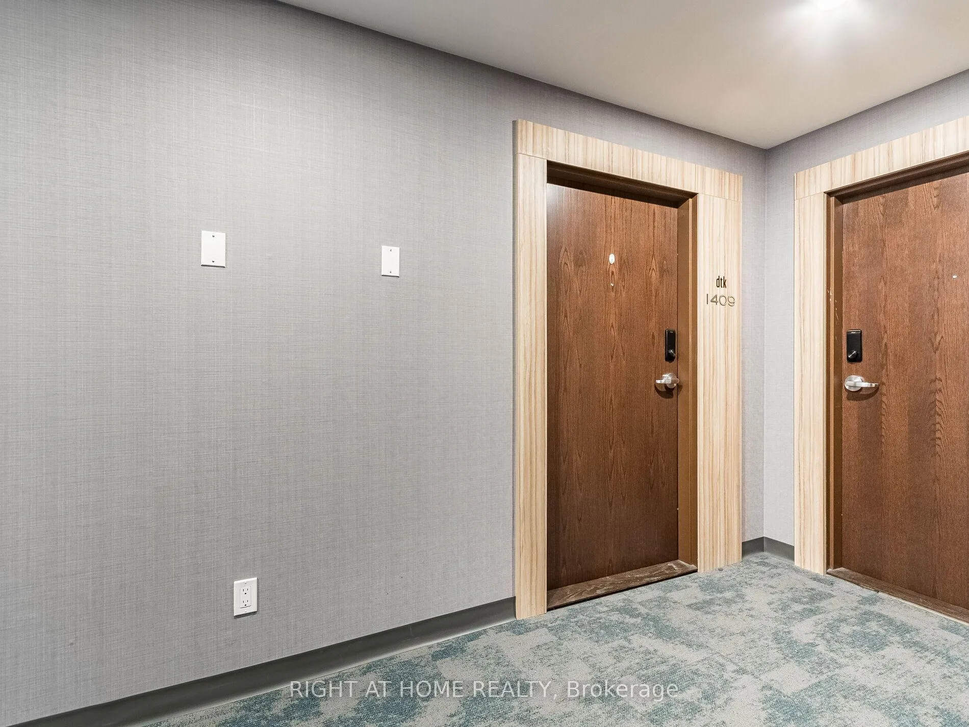 Photo 7 of Unit 1409, 60 Frederick Street, Kitchener — HOMEH