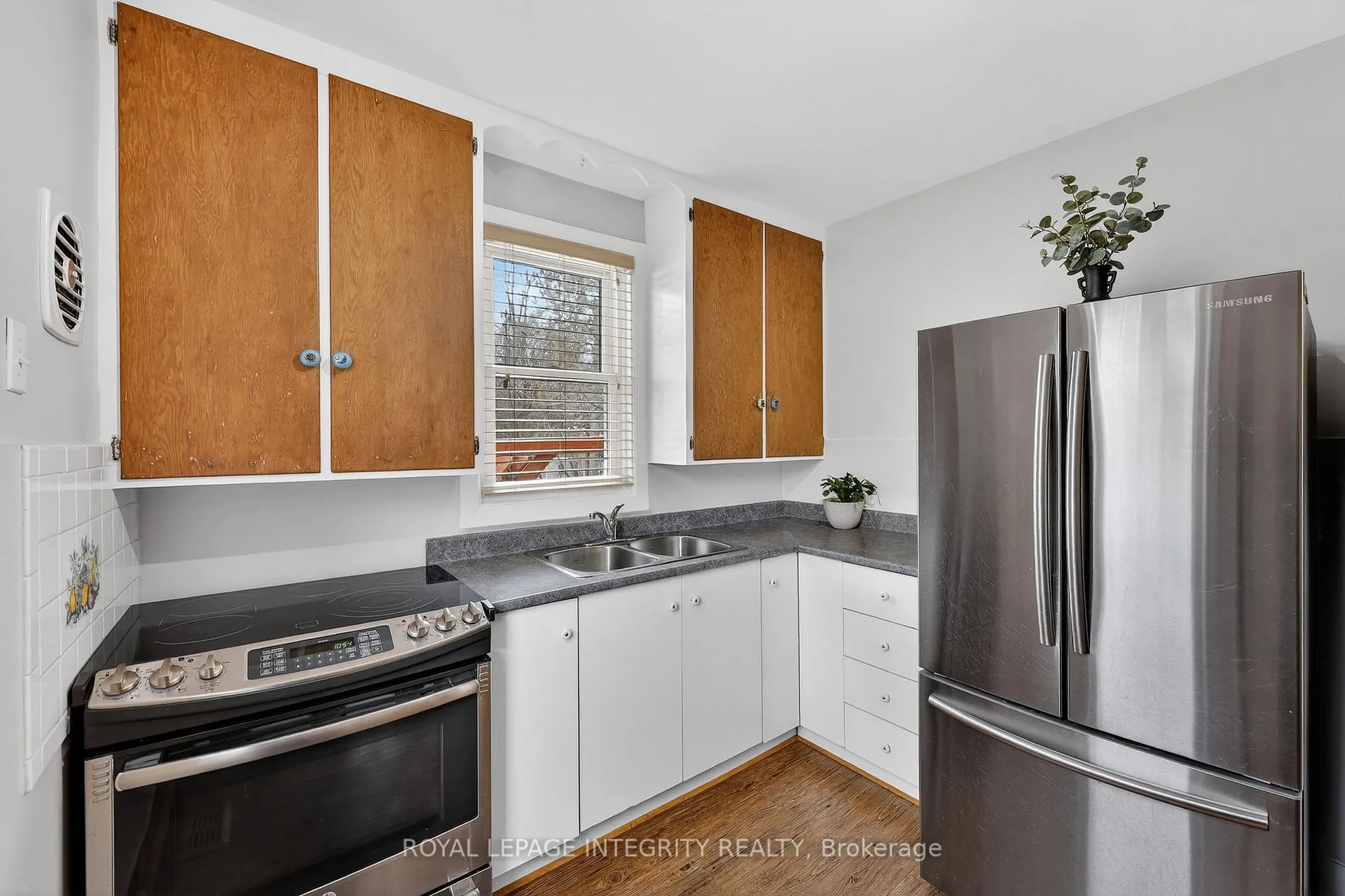 Photo 11 of 5508 Lion Street, Ottawa, Osgoode — HOMEH