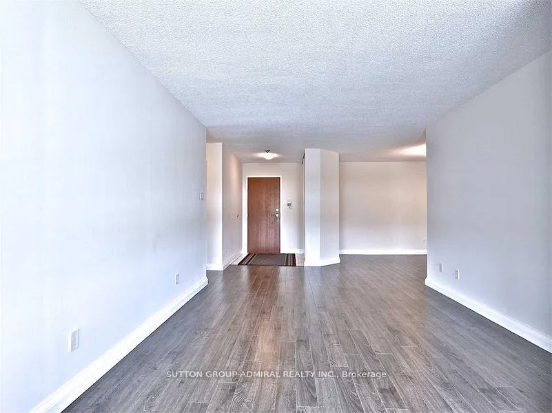 Photo 3 of Unit 1412, 120 Promenade Circle, Vaughan, Brownridge — HOMEH