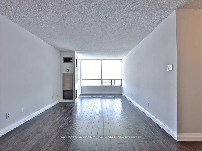 Photo 4 of Unit 1412, 120 Promenade Circle, Vaughan, Brownridge — HOMEH