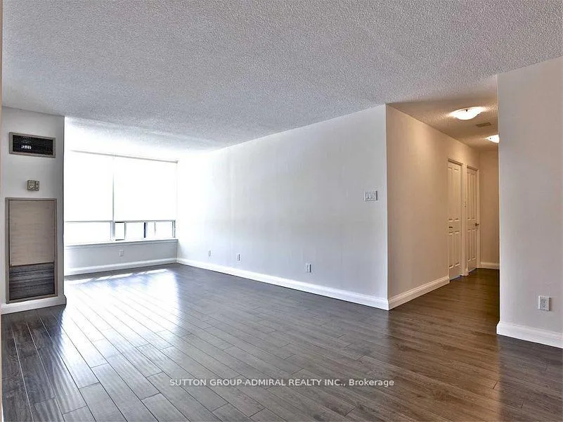 Photo 7 of Unit 1412, 120 Promenade Circle, Vaughan, Brownridge — HOMEH
