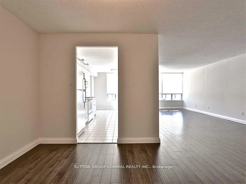 Photo 8 of Unit 1412, 120 Promenade Circle, Vaughan, Brownridge — HOMEH