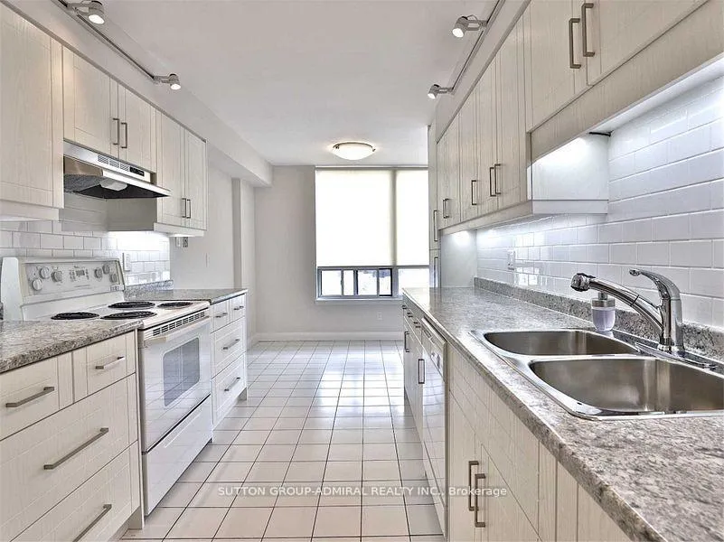 Photo 9 of Unit 1412, 120 Promenade Circle, Vaughan, Brownridge — HOMEH