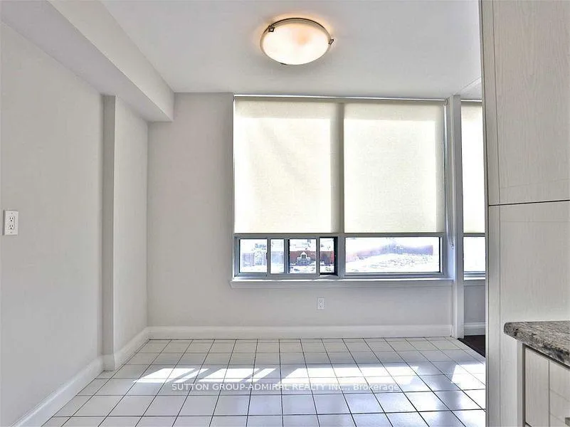 Photo 13 of Unit 1412, 120 Promenade Circle, Vaughan, Brownridge — HOMEH