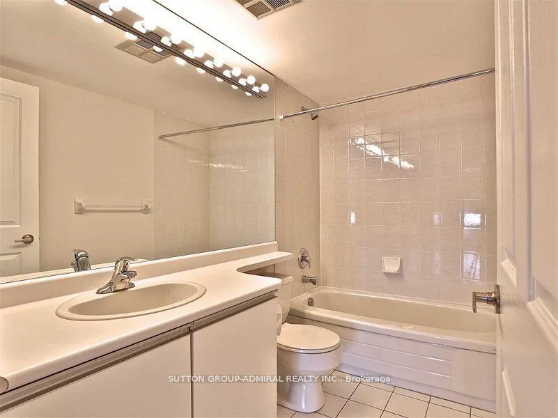 Photo 19 of Unit 1412, 120 Promenade Circle, Vaughan, Brownridge — HOMEH