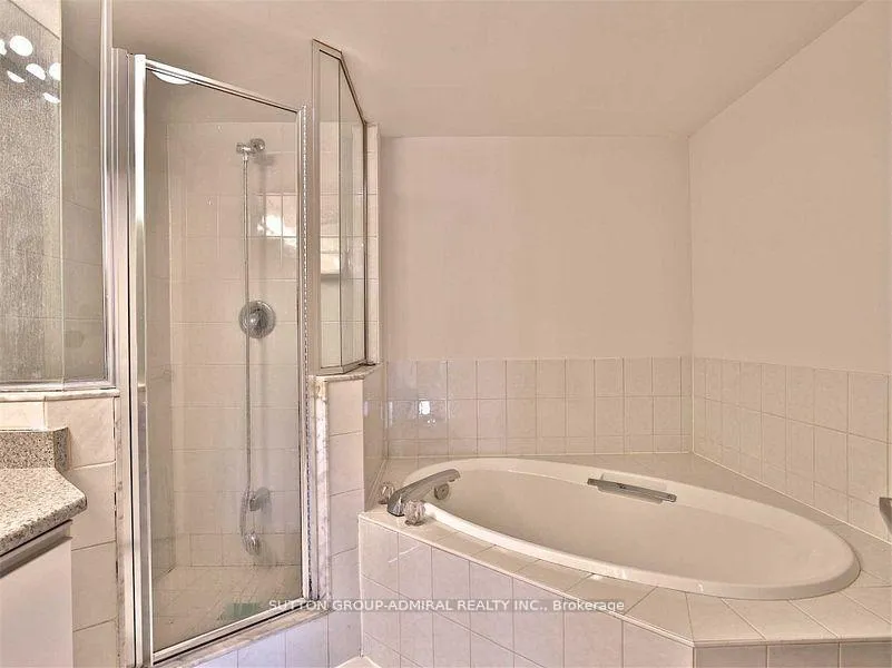 Photo 22 of Unit 1412, 120 Promenade Circle, Vaughan, Brownridge — HOMEH